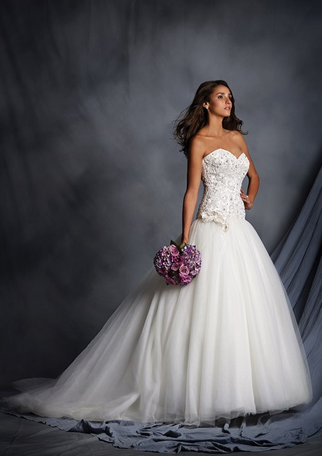 abiti-da-sposa-nuova-collezione-2018-68_10 Abiti da sposa nuova collezione 2018