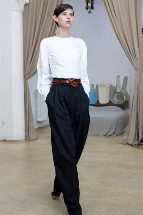 moda-pantaloni-donna-2019-97_15 Moda pantaloni donna 2019