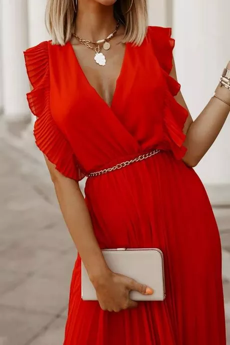 colore-accessori-per-abito-rosso-94_13-5 Colore accessori per abito rosso