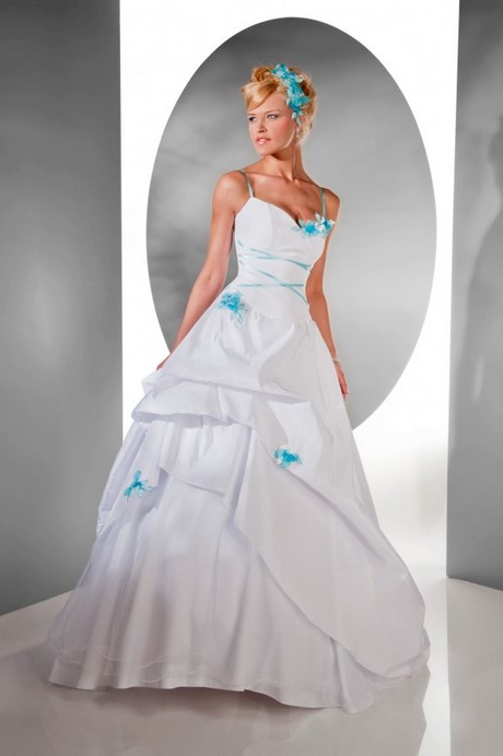 vestito-da-sposa-color-tiffany-49_15 Vestito da sposa color tiffany